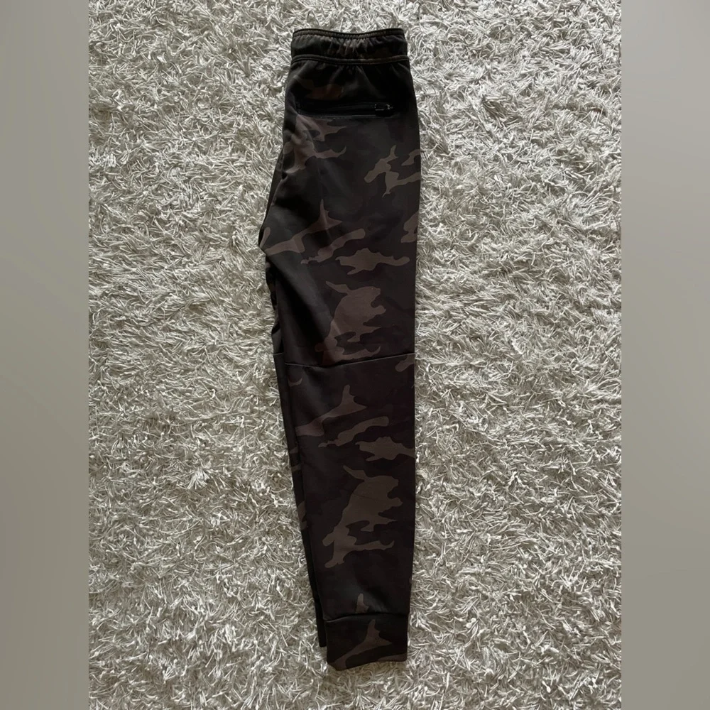 Pants - Picture 3 of 3